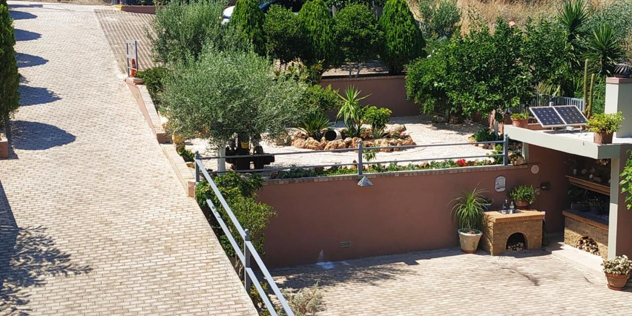 Onira Boutique Hotel